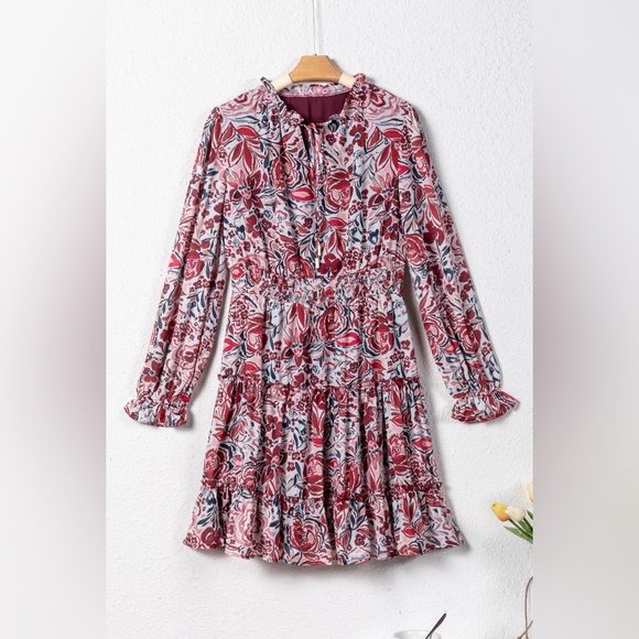 Pitaya Pink Floral Print Ruffle Tiered Puff Sleeve
Mini Dress Bohemian Mini - Picture 3 of 11